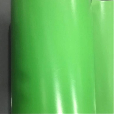 উচ্চ ঘনত্বের পলিথিন ফিল্ম প্রসারিততা টান শক্তি আর্দ্রতা বাধা মসৃণ পৃষ্ঠ সাদা রঙ